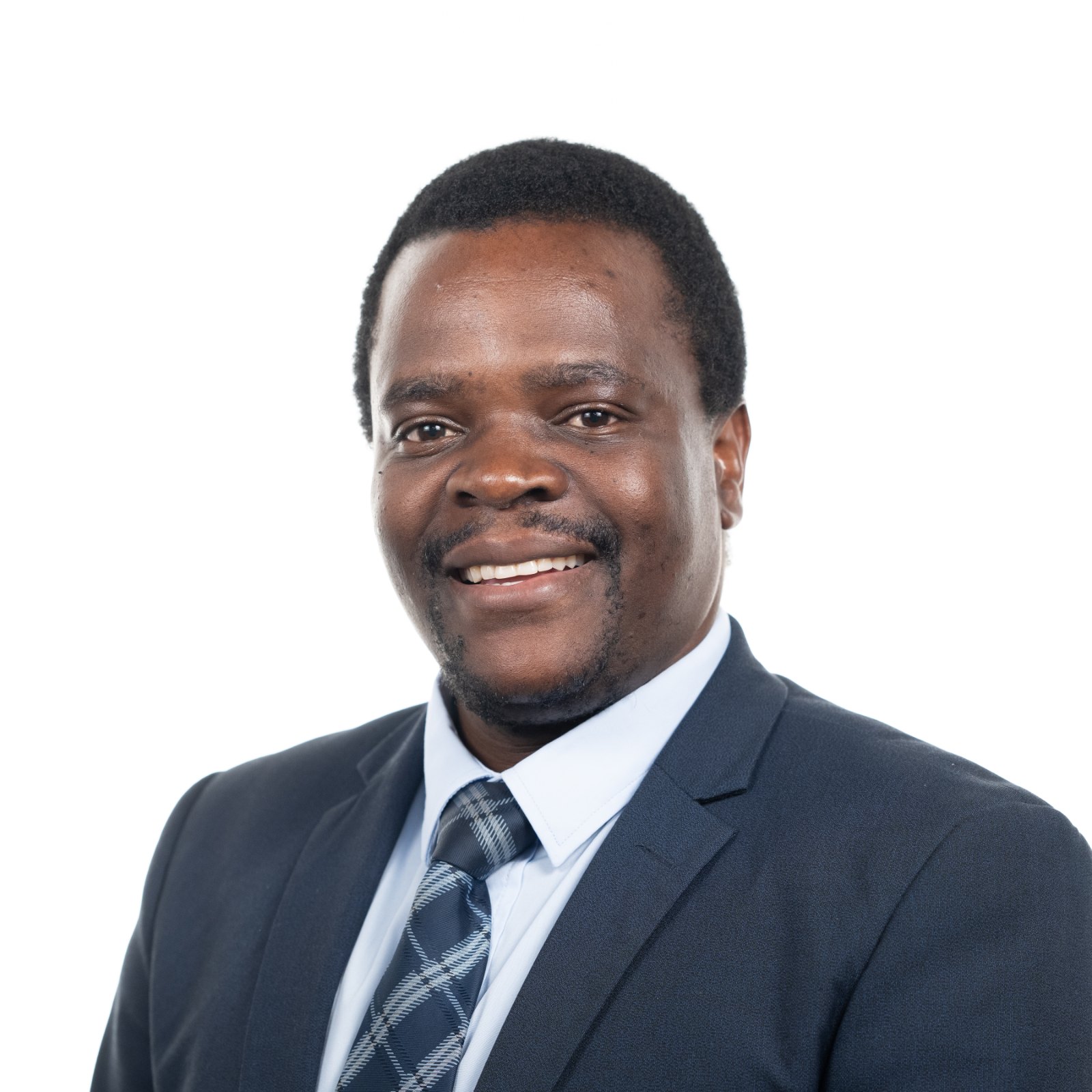Portrait of Prof Trevor Nyakudya